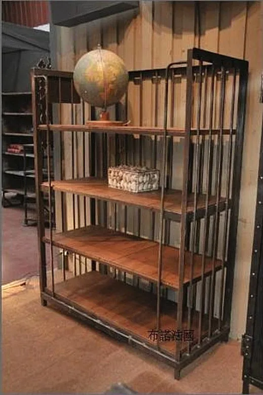 LoftAmericancountrystyleretroindustrialmetalshelvesshowcase