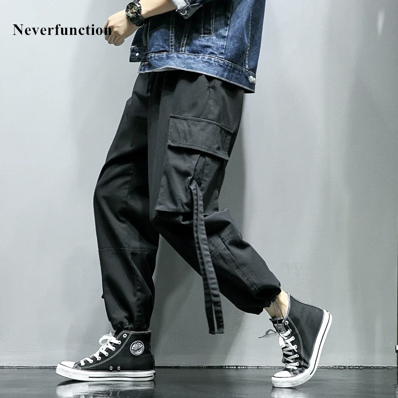 

Men Loose Multi-pocket Casual Cargo Pants Personality Ribbon Fashion Drawstring Elastic waist Men Sportswear Joggers Trousers