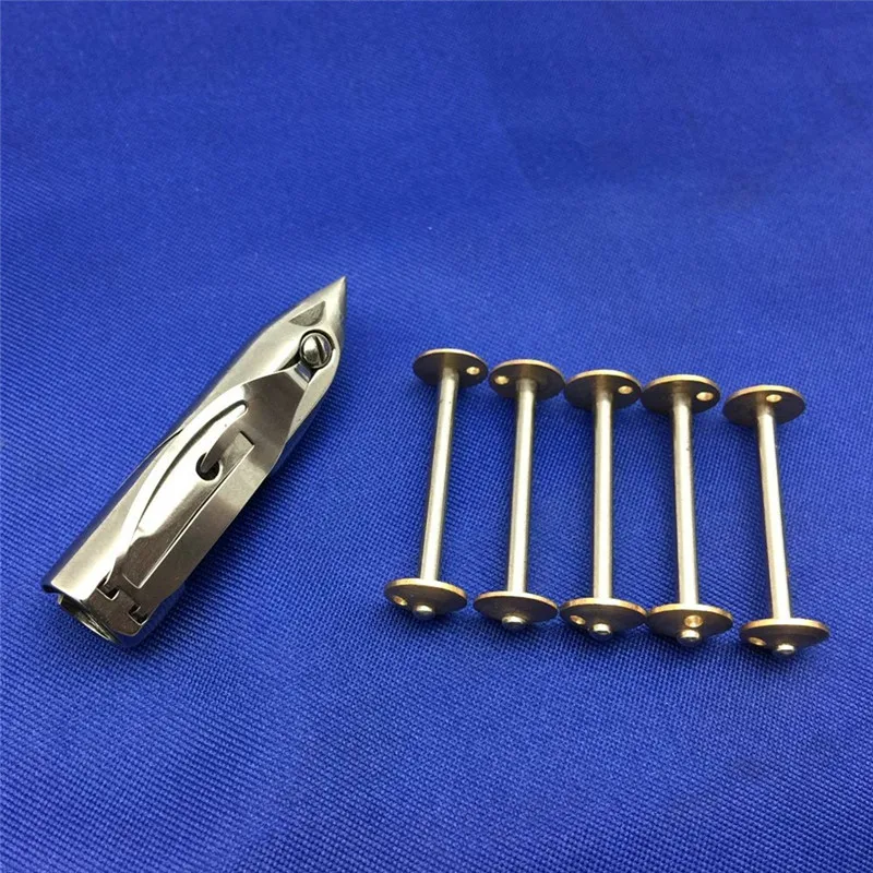 Челнок пуля пуля для швейной машины зингер. Швейная зингер челнок пуля. Челнок пуля пуля для швейной машины зингер. Шпуля для челнока пули. Старая зингер шпулька.