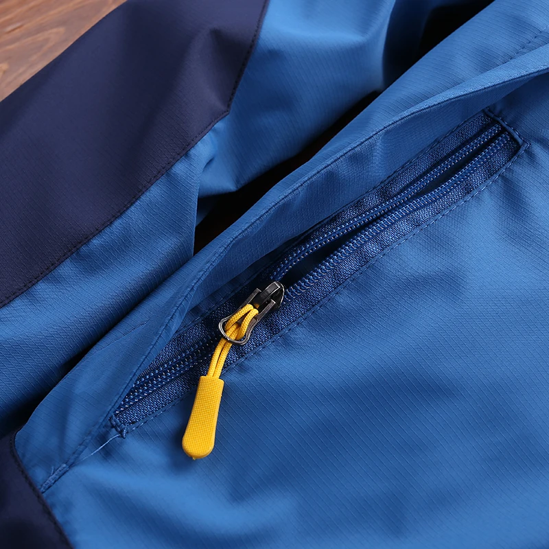 Outdoors Windbreaker (9)