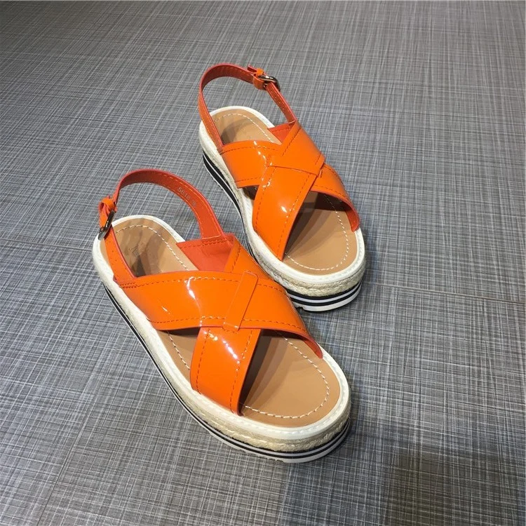 

2018 New Summer Cross Sandals Shoes Woman Ankle Strap Tide Designer Woman Sandals Platform Flats Increasing Woman Shoes Sandals