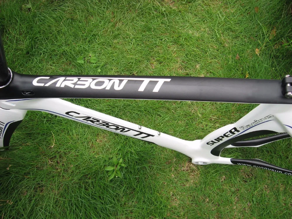 Clearance New Arrival !! Free Shipping !! 2019 New Design Aero Carbon Triathlon Bike Frame White/Black 2