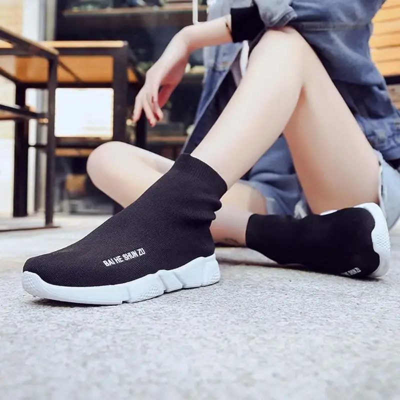 

Outdoors Adults Women Running Shoes Sports Athletic Trainer Low Cut Rubber Soles Sock Footwear Unisex Breathable Mesh Sneakers