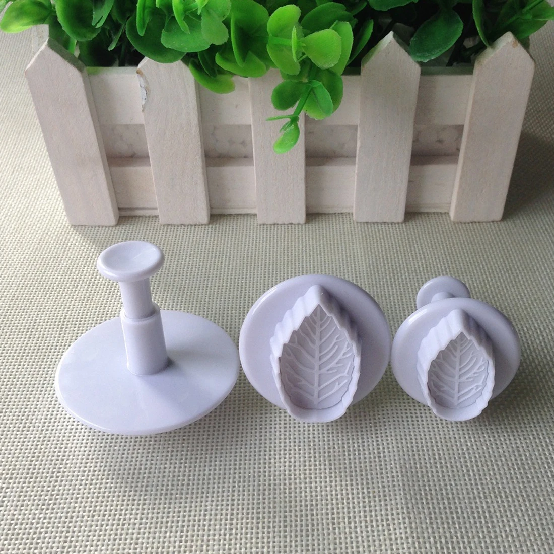 

3 Pcs Cake Rose Leaf Plunger Fondant Decorating Sugar Craft Mold Cutter Tools