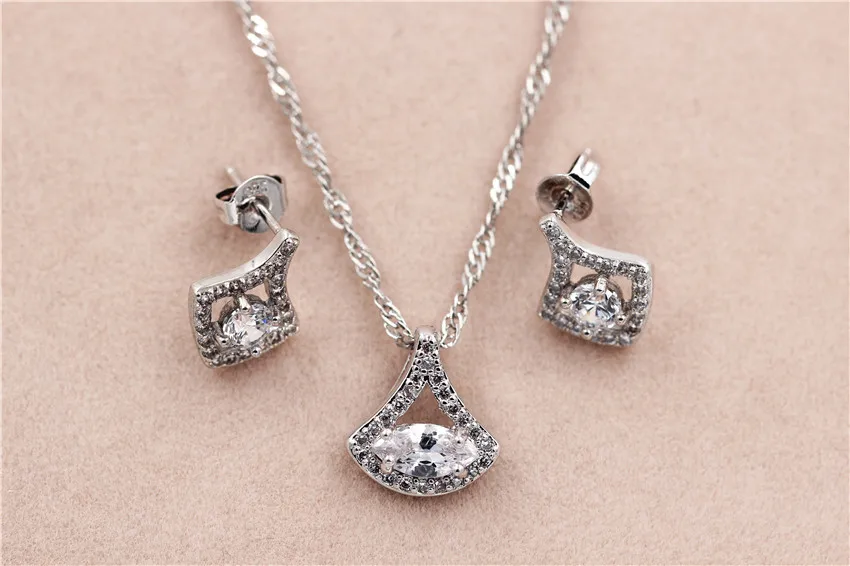 Uloveido Silver Color Fashion Wedding Jewelry Sets Triangle Shell Shape Woman Earrings and Necklace Jewelry Set 5% Off YT321 (Jewelry set White) 8 IMG_9531 -