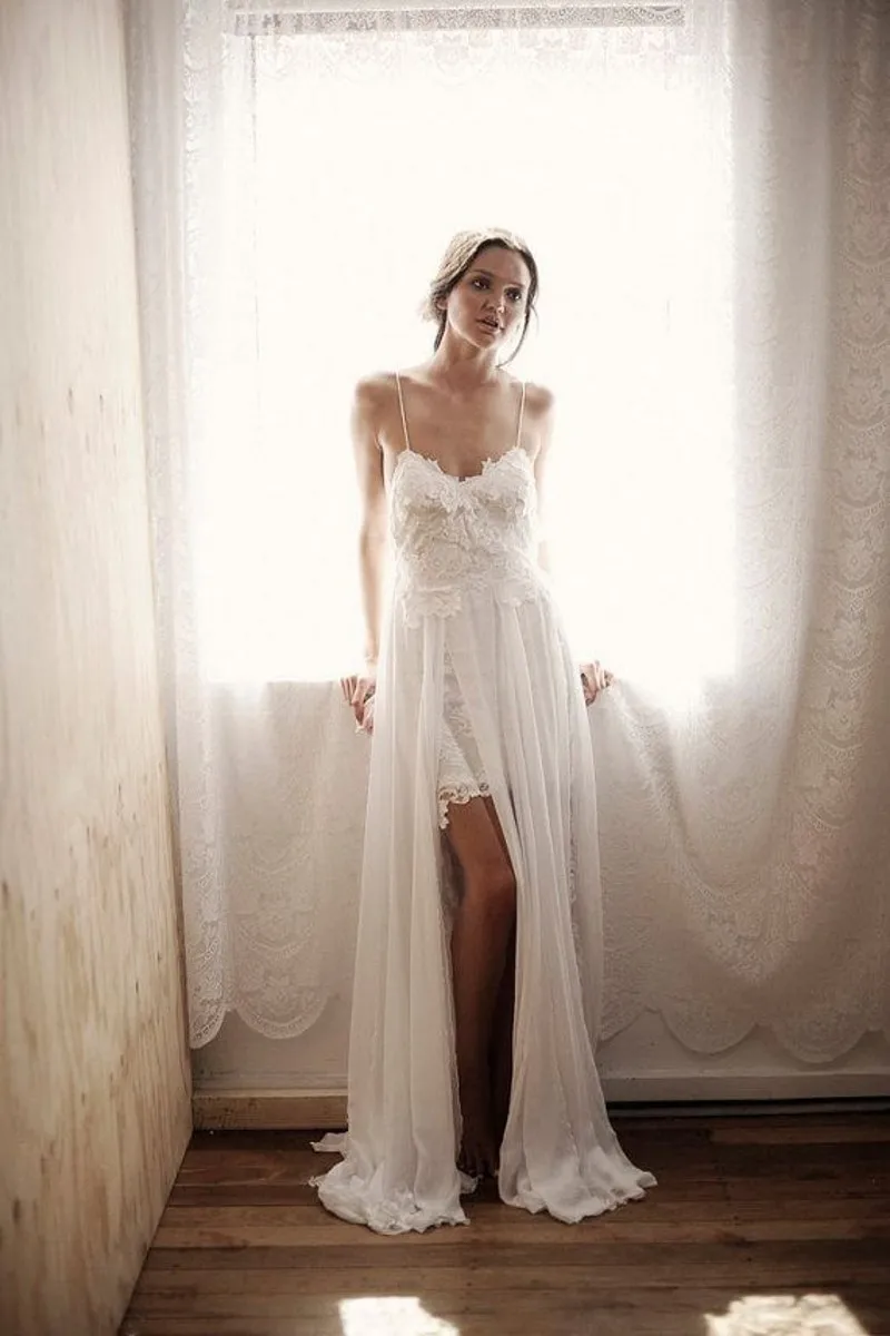 Romantic Beach Wedding Dress Sexy Spaghetti Straps Low Back Lace