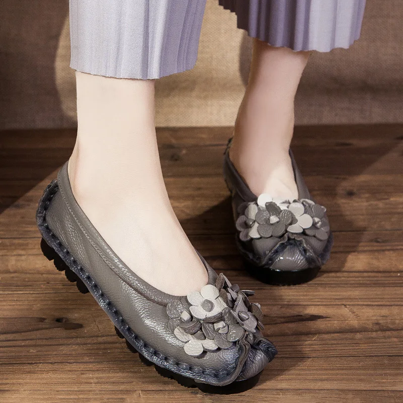 

Retro Shoes For Woman Flats Moccasins Handmade Shoes Women Loafers Genuine Leather Casual Shoes Women Fats Slip On Mother Shoes