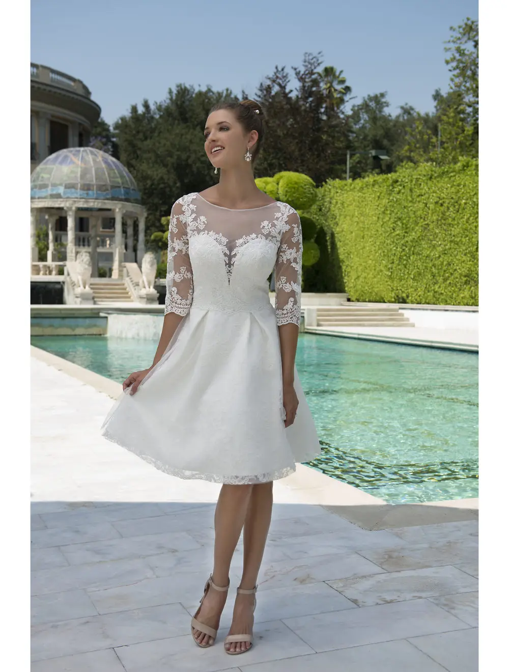 Винтажные кружевные короткие свадебные платья модель 2017 года рукава 3/4 а силуэт