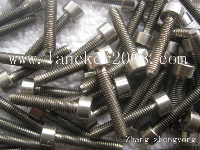 M4x20 Gr5 винт с цилиндрической головкой titanium alloy screw DIN912 | Обустройство дома