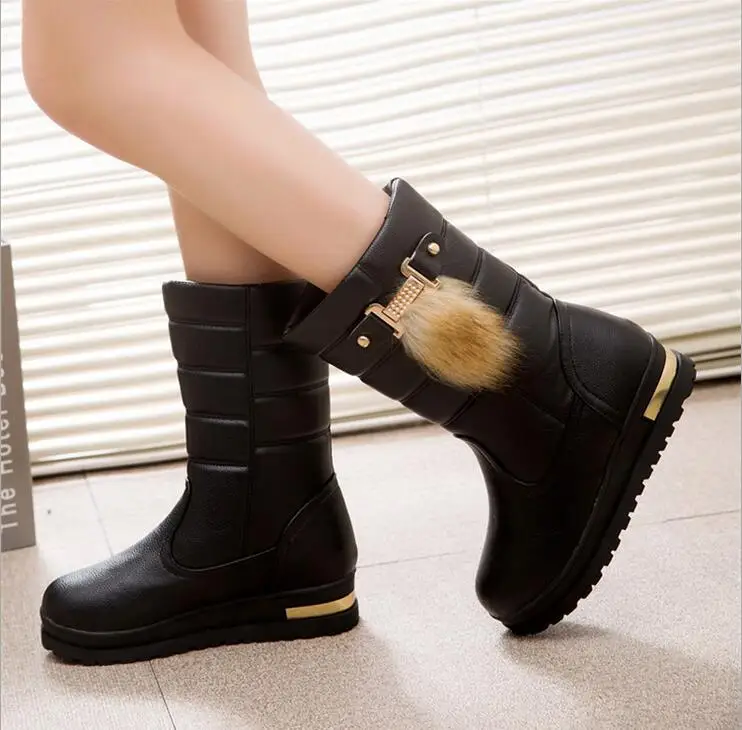 

The new warm plus cashmere tube snow boots in the women's high-rise skid boots