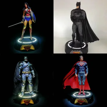 

NEW hot 20cm Justice League Batman Superman Wonder Woman shine collectors action figure toys Christmas gift doll