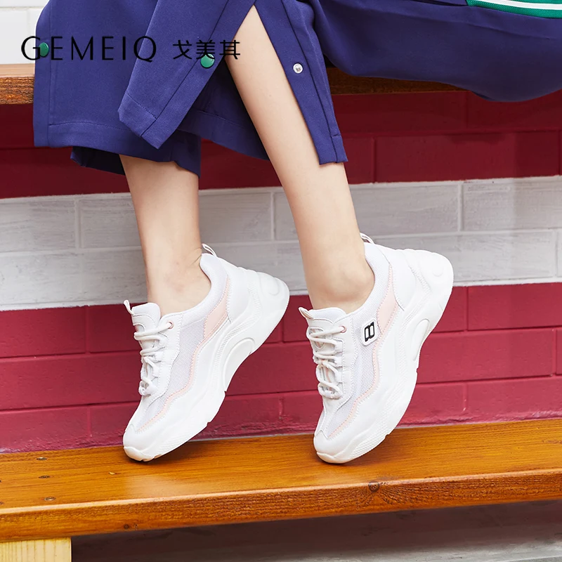

GEMEIQ 2019 Summer new joker white shoe Large base sponge breathable leisure sports shoes for women's shoes