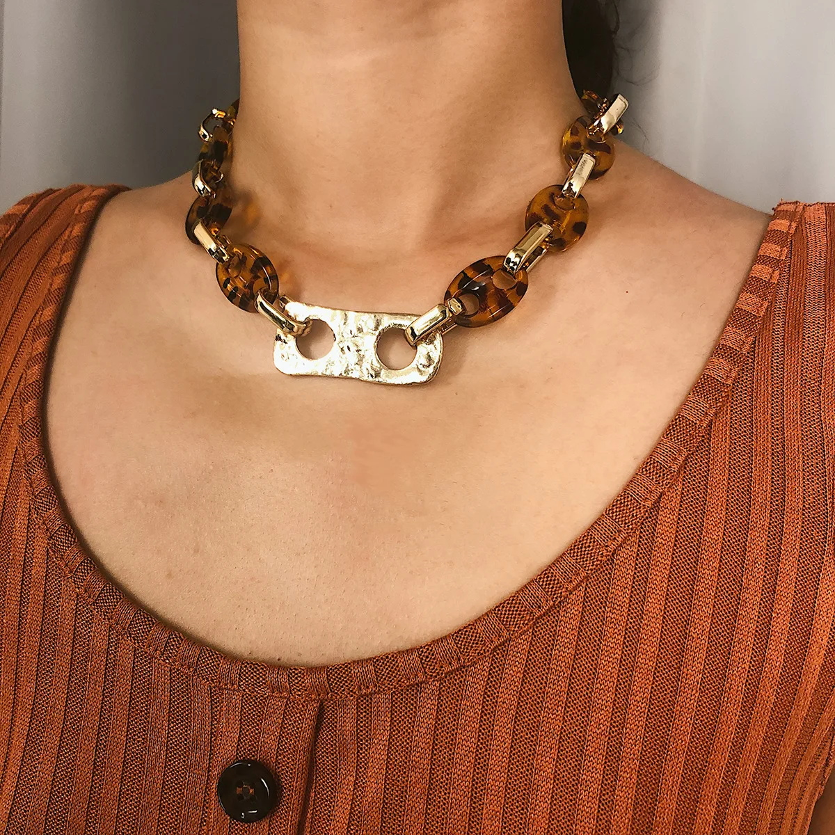 

JOUVAL Statement Necklace Fashion Big Necklace For Women Jewelry Acetic Acid Plate Accessory