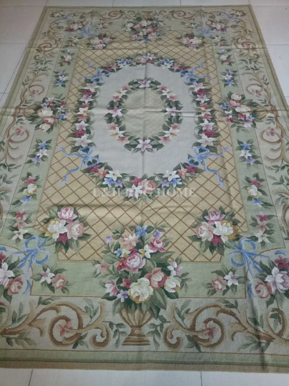 

Free Shipping 4'x6' Needlepoint Handmade carpets 100% New Zealand Wool carpet cross stitched handmade woolen carpet
