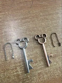 

1000pcs/lot 2018 New Design Creative Wedding Favors Party Gifts Silver Mickey Mouse Skeleton Key Beer Bottle Opener