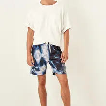 Trendyol Mavi мужские батик шаблон новые шорты TMNSS19QA0227