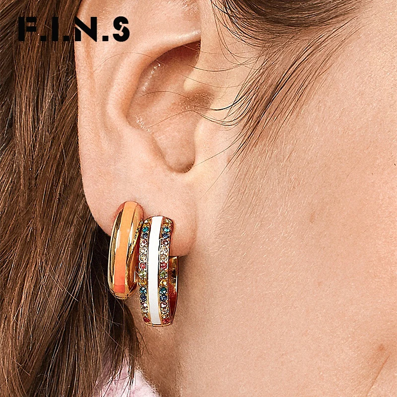 

F.I.N.S Korean Fashion Jewelry Cooper Small Hoop Earrings Enamel Golden Metal Trendy Geometric Earrings for Women Decoration