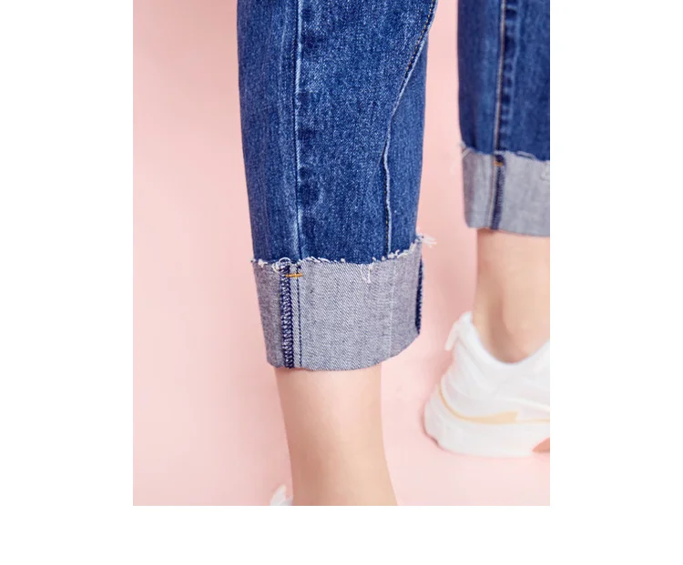 SEMIR Для женщин 100% хлопок бойфренда укороченные джинсы с пряжкой ремня Regular Fit лодыжки джинсы из стираного денима с Roll-up подол