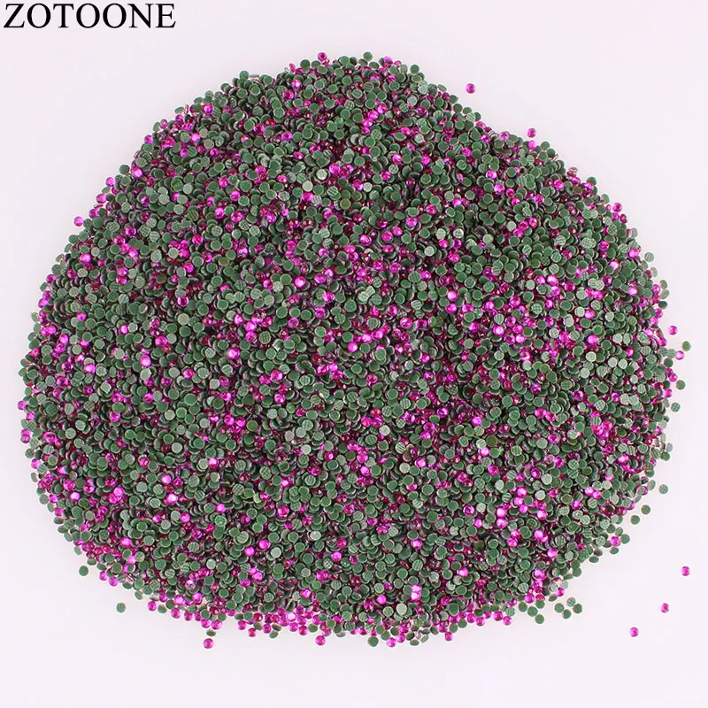 picture of rhinestones