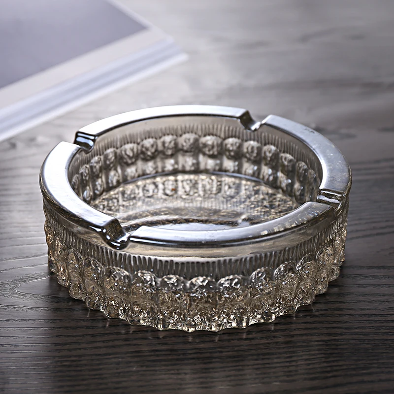 Wuhu European ashtray Creative living room crystal glass ashtray Large ashtray personalized