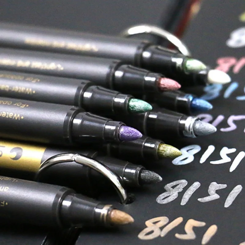 

Wholesale Metallic Paint Marker Pens Metallic Sheen Glitter Calligraphy Arts DIY 12 Colors Optional For Paper Cardstock Office