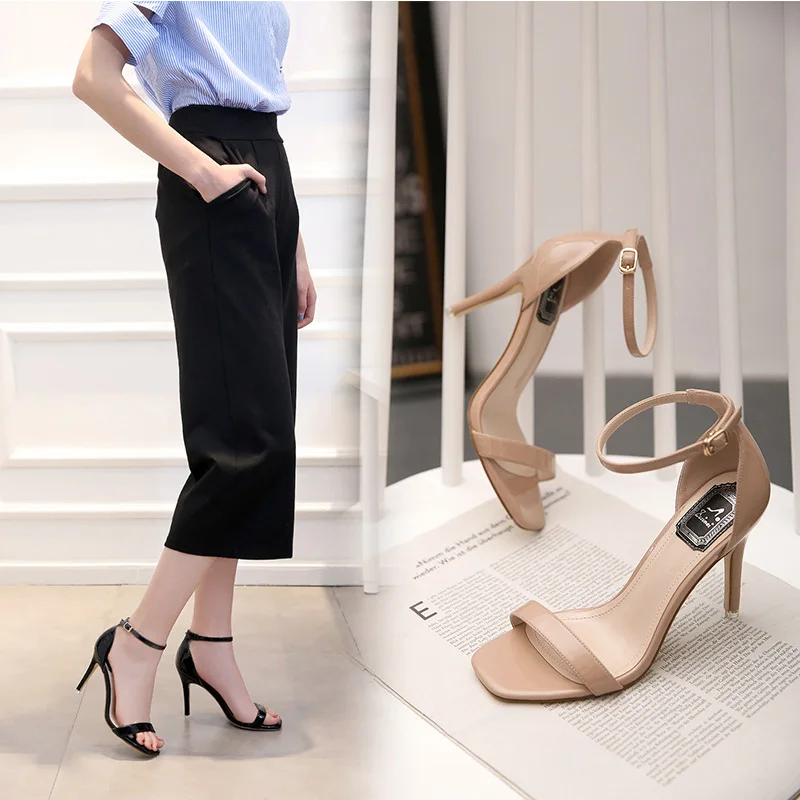 

HEBENDUO Sandals 2019 Lacquer High-heeled Summer New Type Fine-heeled Sandals Women Button Toes Naked Women's Shoes Sexy