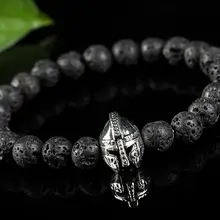 Caballero romano Spartan Warrior gladiador casco pulsera piedra pulsera cuentas encanto casco para hombres moda nueva roca de Lava negra