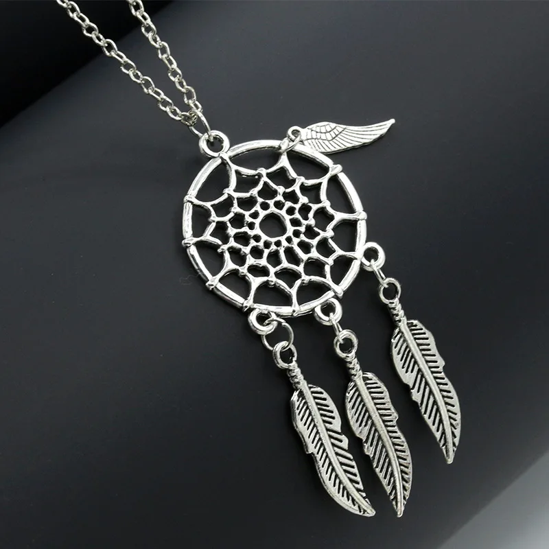 

Bohemia Vintage Silver Plated Dream catch Feather Pendants Necklace for Women Choker Statement Necklace Fashion Boho Jewelry