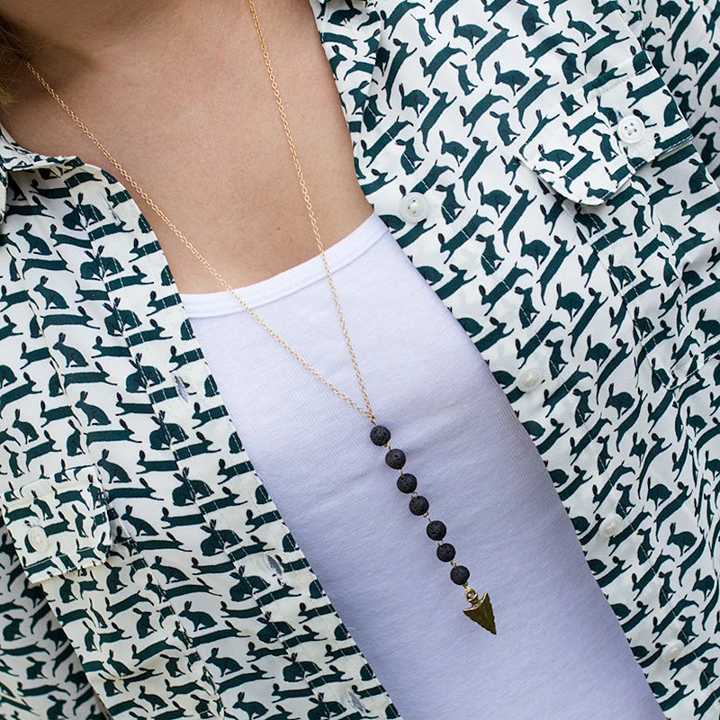 

Hot Exquesite Adjustable Lava Diffuser Necklace Graceful Beautiful Unique 2018 New Blue Black Beads Necklaces