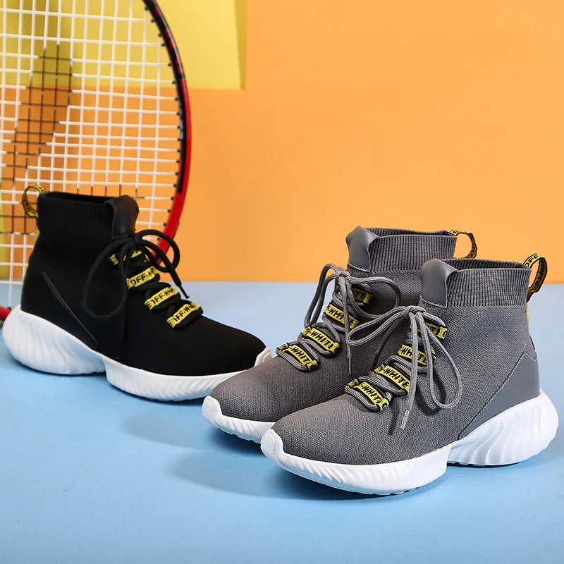 

Autumn new 2018 flying woven mesh female Korean version of the thick bottom versatile breathable old shoes.