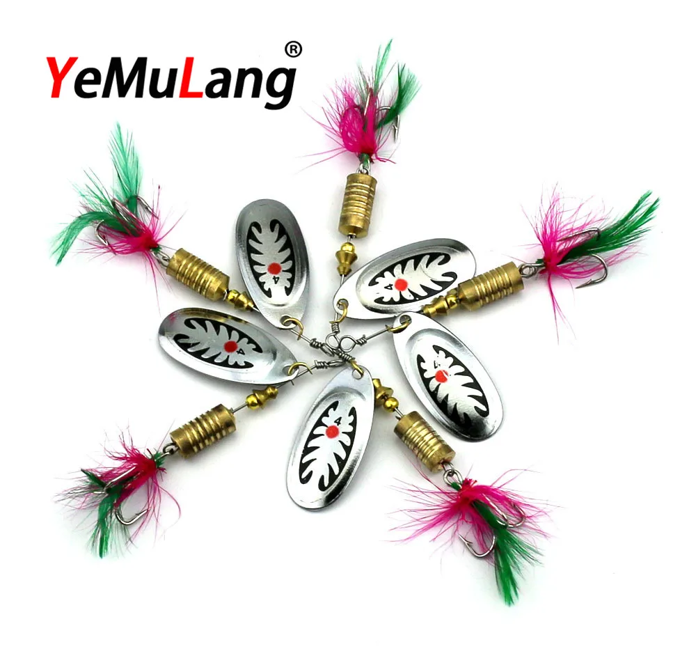 

YeMuLang 1Pcs 7.5cm Metal Sequins Fishing Lure Spoon Noise Paillette Hard Baits With Feather Treble Hook Pesca For Fishing