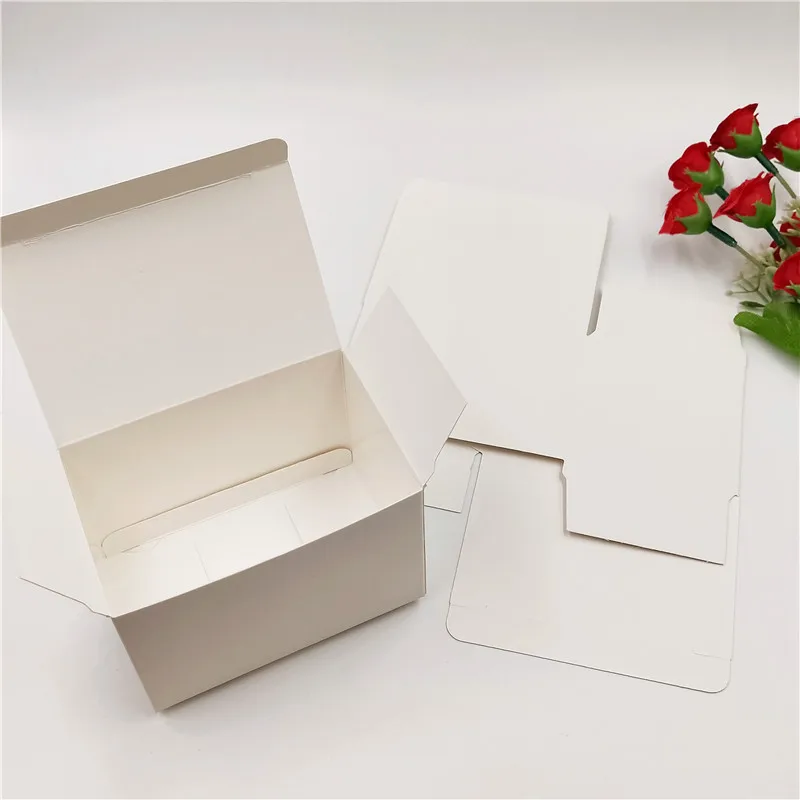 Крафт-бумага картон Свадебная подарочная упаковка коробка красочный картон Изысканная бумажная коробка для упаковки конфет/лепесток/Торт/мыло ручной работы