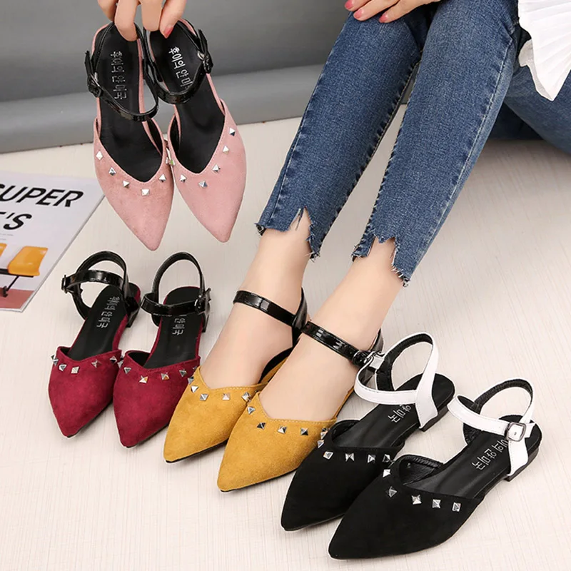 

Plus Size Women Sandals 2019 Summer Shoes Woman Flats sandalias mujer Pointed Toe Sandal Rivets Ladies Shoes zapatos mujer N7209