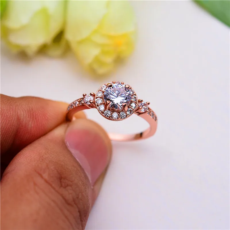 

Luxury Female Crystal Zircon Stone Ring Fashion Rose Gold Ring Vintage Small Wedding Band Promise Engagement Rings For Women