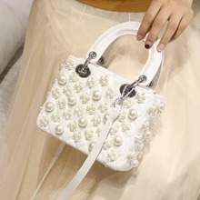 Весной прилив женские ins одной и той же элегантные темпераментные плиссированные закрытые туфли с бриллиантом ручной сумка через плечо сумка