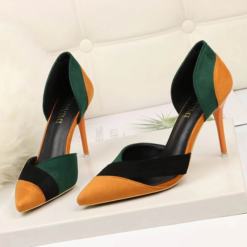 

The new trend of color matching high heels hollow pointed stiletto ladies high heel sandals summer wild single shoes.