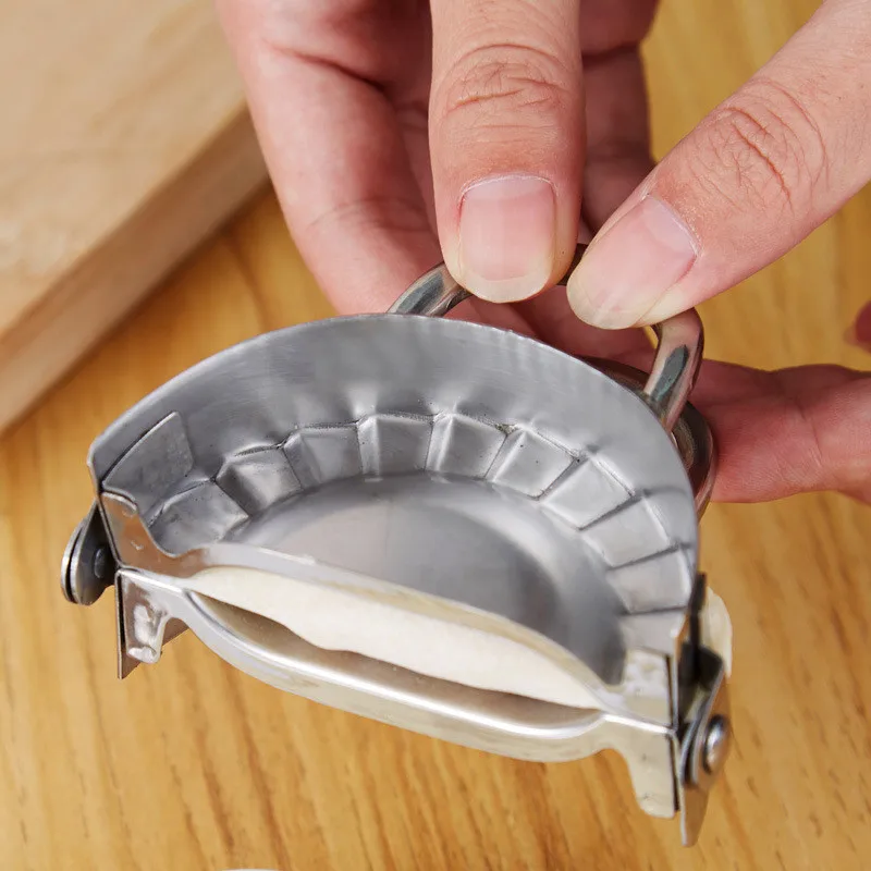Multifunction Stainless Steel Ravioli Mould Dumplings Cutter Dumpling Maker Form Wrapper Presser Molds Cooking Pastry Cutter Multifunction Stainless Steel Ravioli Mould Dumplings Cutter Dumpling Maker Form Wrapper Presser Molds Cooking Pastry Cutter