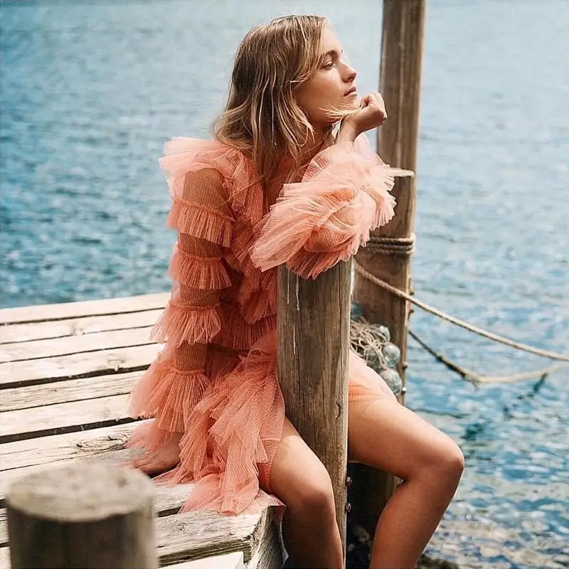 

Spring Designer Runway Dress 2019 Sexy Elegant Ruffled Flare Sleeve White/Black/Pink Mesh Lace Patchwork Mini Dress Vestido