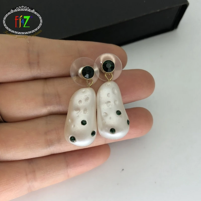 

F.J4Z Hot Ins Earrings Brand Irregular Pearl Earrings Baroque Rhinestone Pearl Statement Earrings for Women Dropshipping
