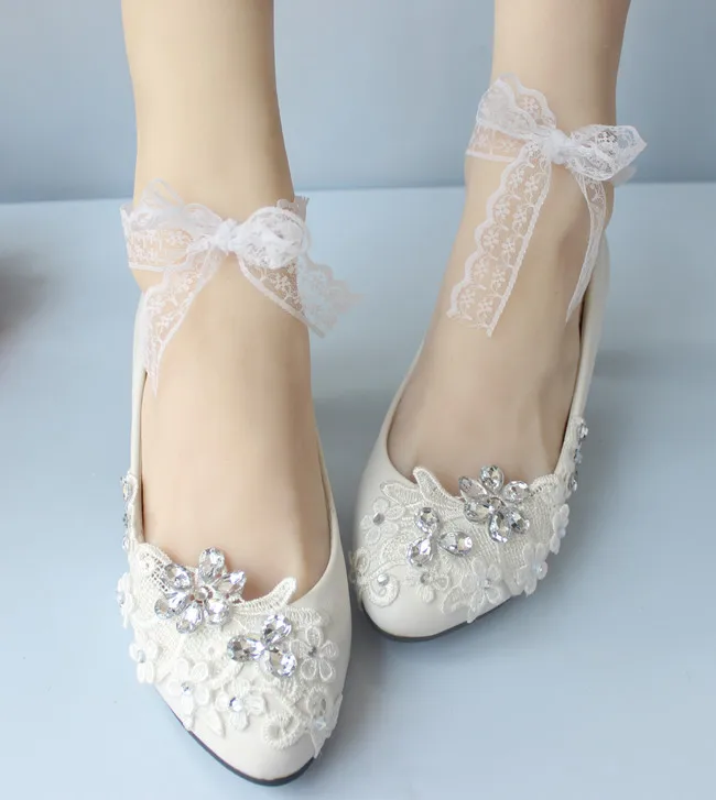 Белые свадебные туфли с кружевом Женская мода дизайн ботильоны кружевной пояс невесты Вечерние нарядное платье обувь