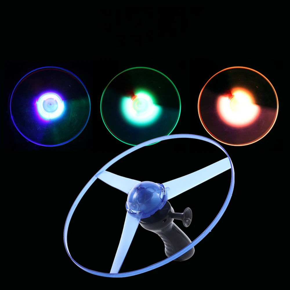 

Luminous Toys flying saucer Childrens toy lightweight flash colorful drawstring LED light Plastic kid funny night Pull String