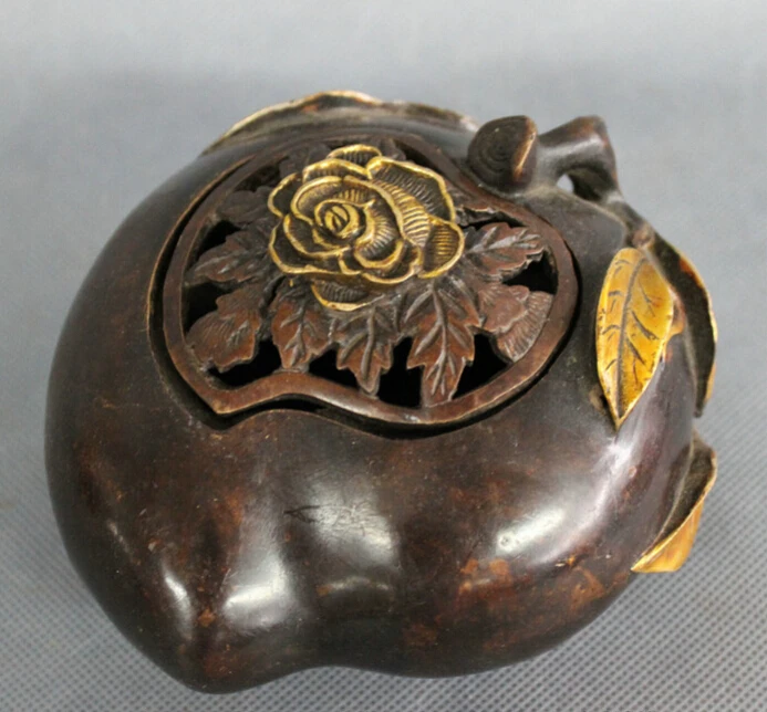 

song voge gem S4206 Chinese Bronze Gilt Flower Longevity Shou Peach Statue Incense Burner Censer