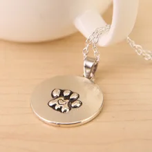 Free shipping 2016 New Arrival Hot Sale Cute Wandering Cat and Paws Pendant Necklace Women and Men