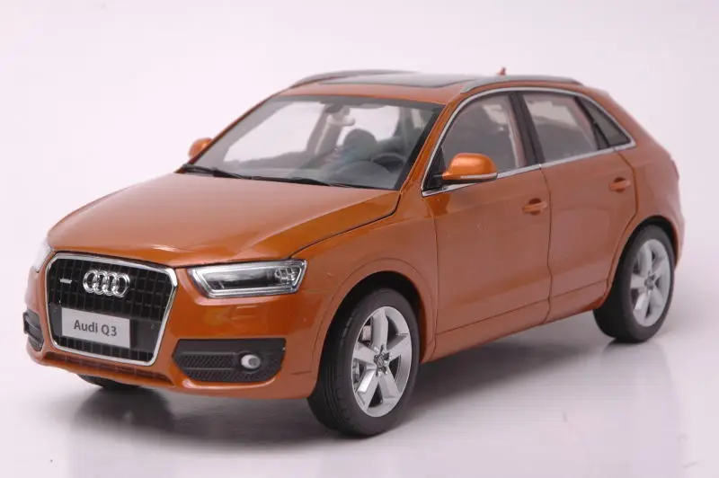 

1:18 Diecast Model for Audi Q3 2013 SUV Alloy Toy Car Miniature Collection Gifts