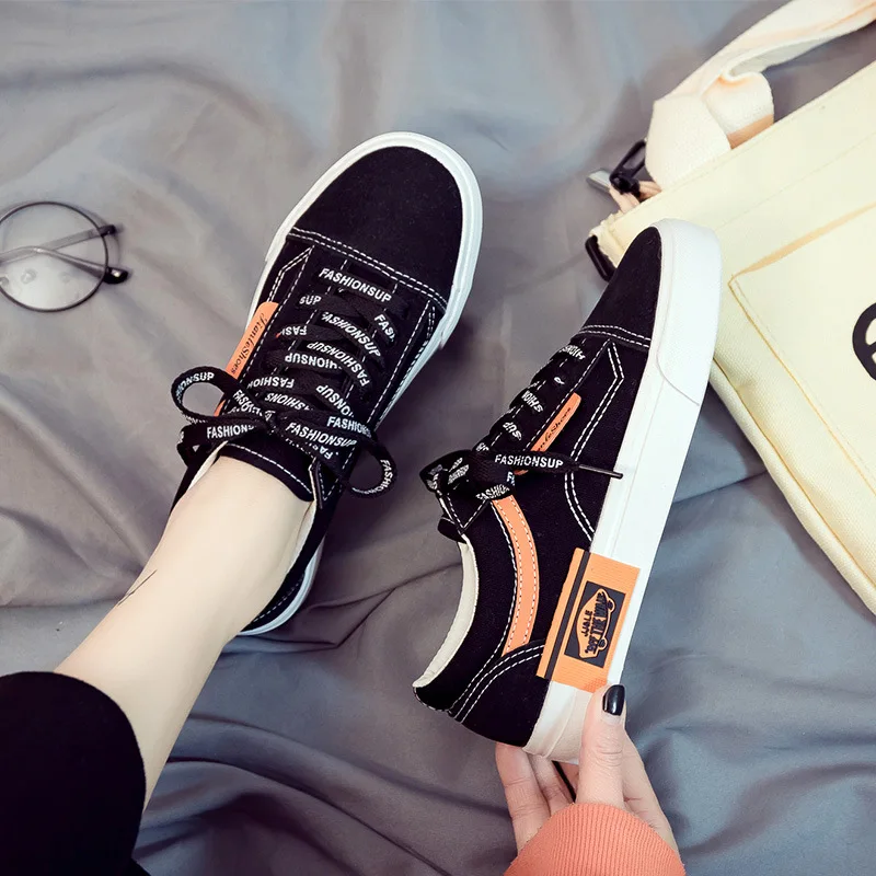 

WIGQCY 2019 Spring new black canvas shoes women shoes wild solid color lace up breathable student thick-soled casual shoes X265