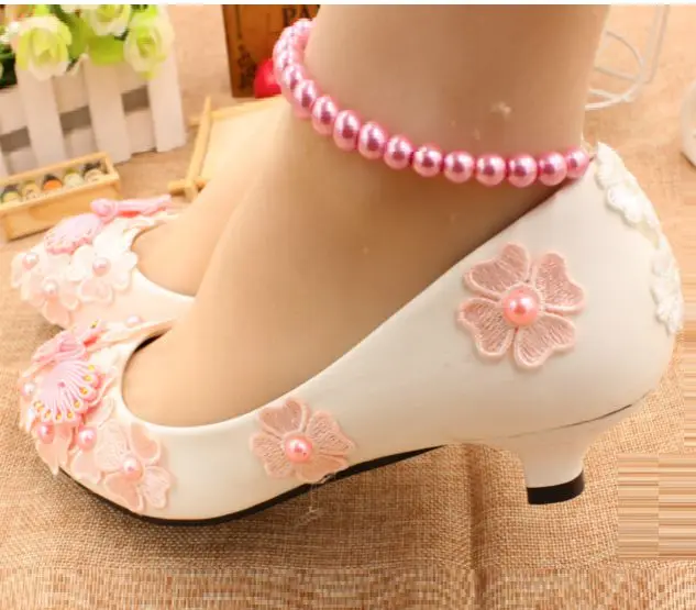 

Pink lace ankle pearls straps design women's wedding shoes for spring TG468 autumn low small 3cm heeld party pink dress shoes
