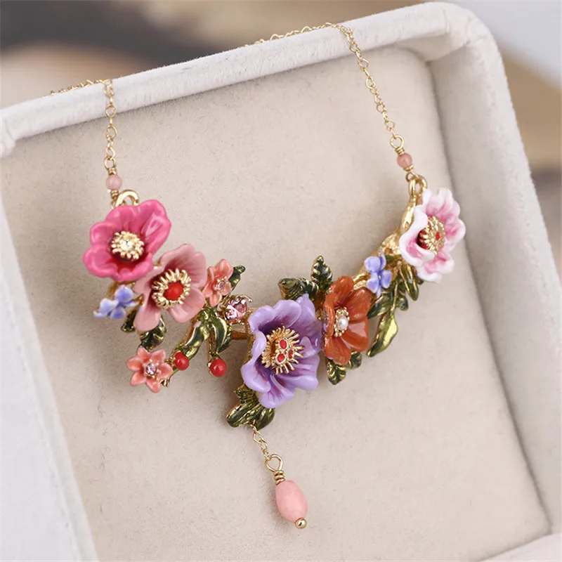 

Warmhome Trendy Jewelry French Violet Flowers Gem Enamel Glaze For Women Necklace
