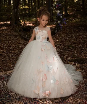 

Fancy New Butterfly Decoration Puffy Tulle Flower Girl Dress Sheer Neckline Cap Sleeves Kids Pageant Ball Gowns Custom Made