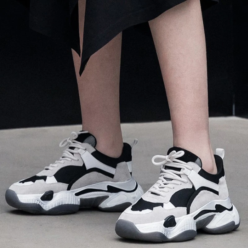 

2019 Spring Style Round Toe Black Beige Chunky Sneakers Dad Shoes Genuine Leather Women Vulcanize Shoes Basket Femme GO2H938
