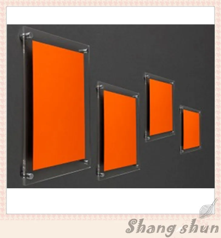 Manufacturer Supplies Elegant Clear Acrylic Wall Photo Frame With